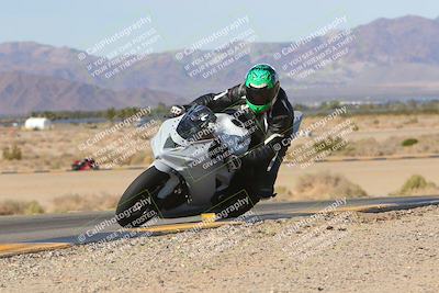 media/Dec-10-2023-SoCal Trackdays (Sun) [[0ce70f5433]]/Turn 9 Inside Set 1 (1115am)/